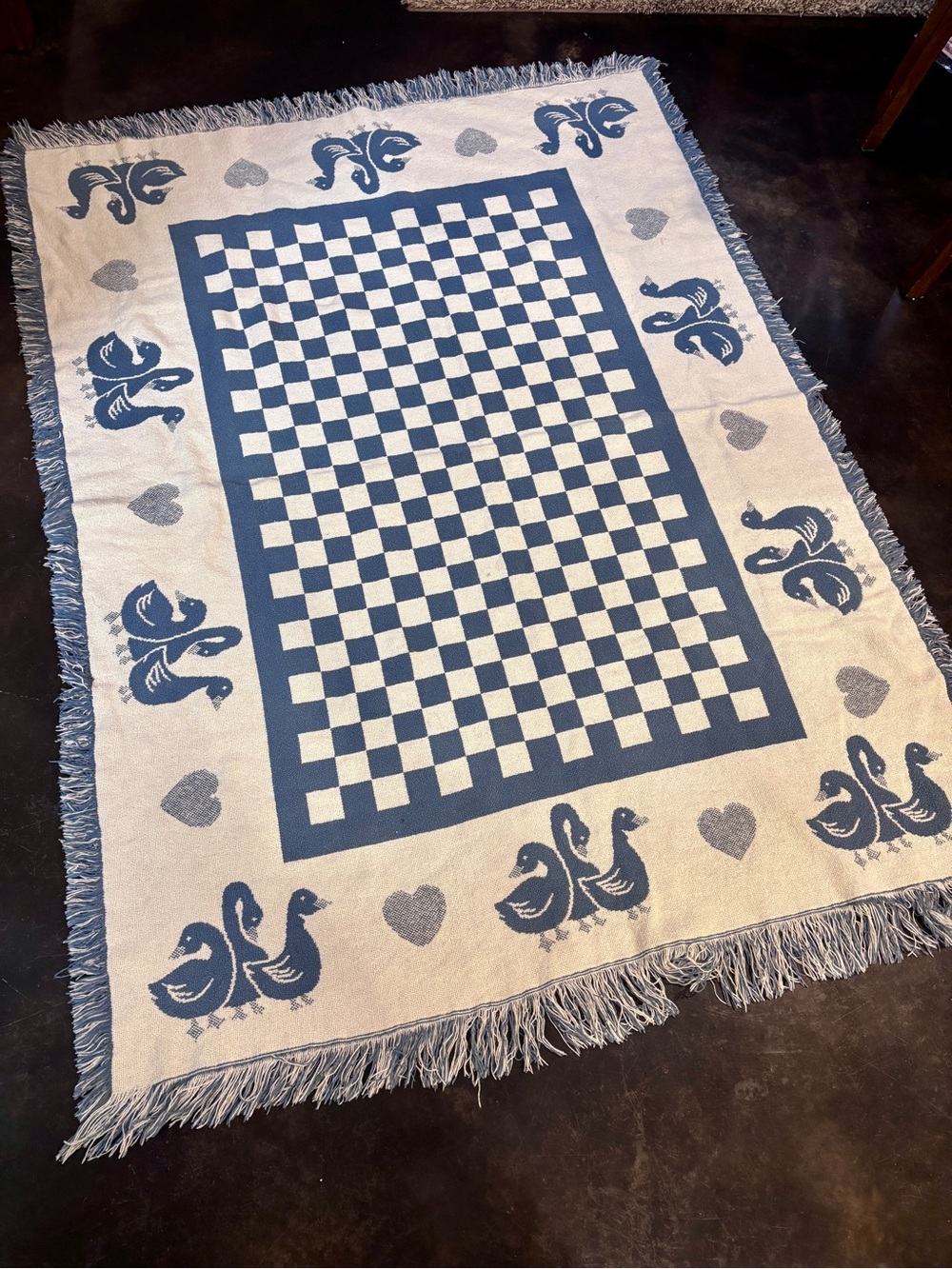 Woven 90s Cottage Core Goose Heart Checkered Print Throw Blanket with Fringe